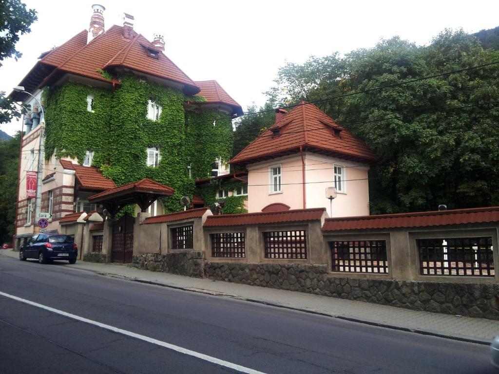 Готель Casa De Odihna Сіная Екстер'єр фото